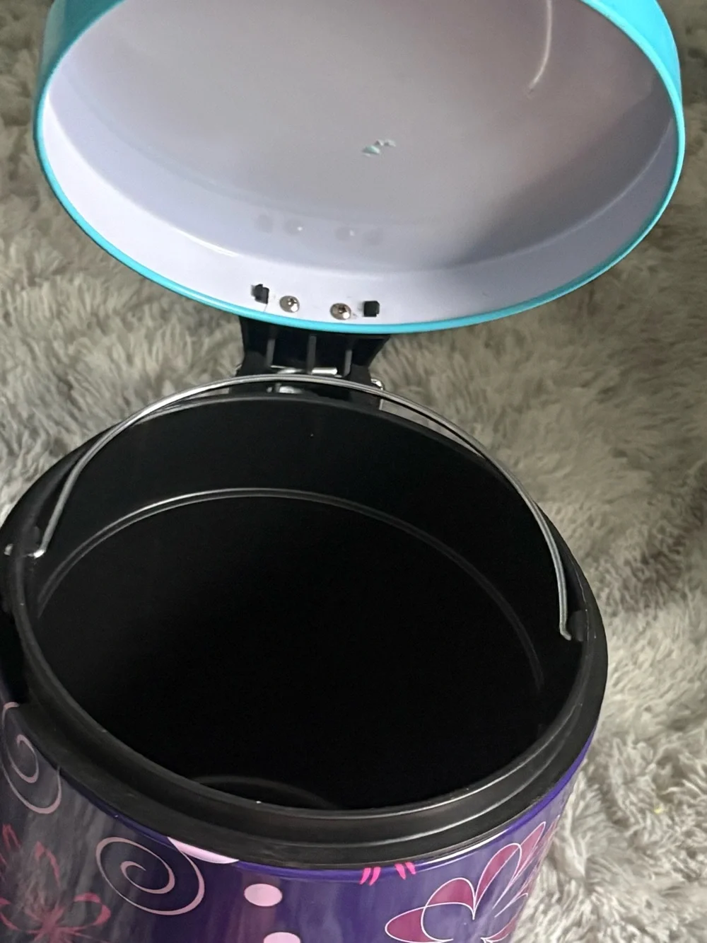 Pedal step trash can metal paisley floral groovy dorm girls bedroom purple blue